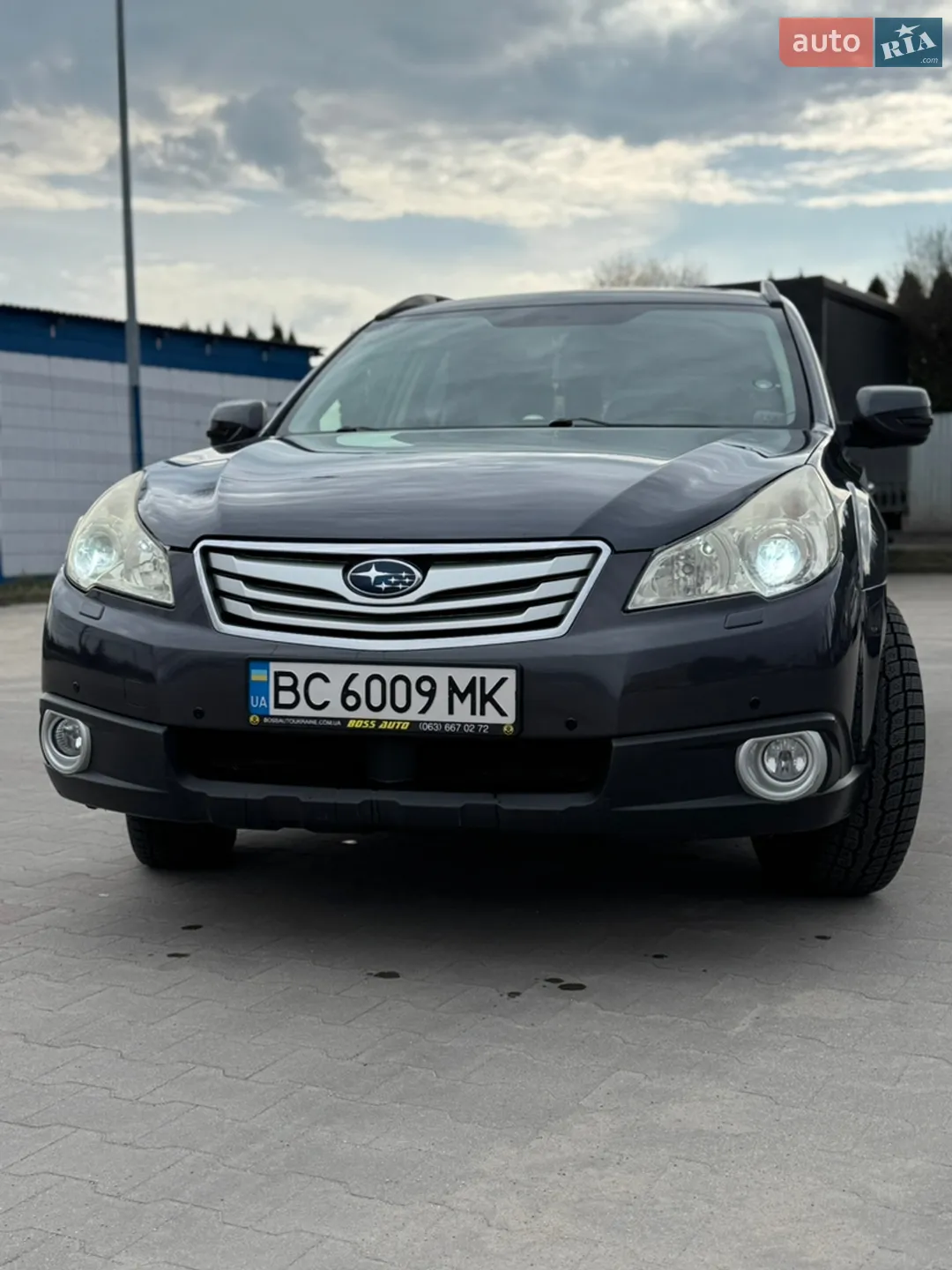 2010 Subaru Outback - мініатюра 3