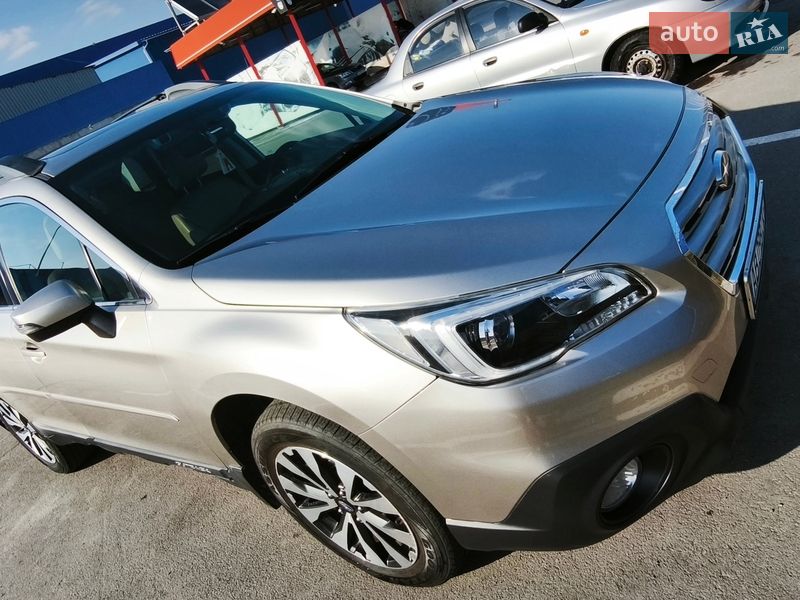 Subaru Outback 2015