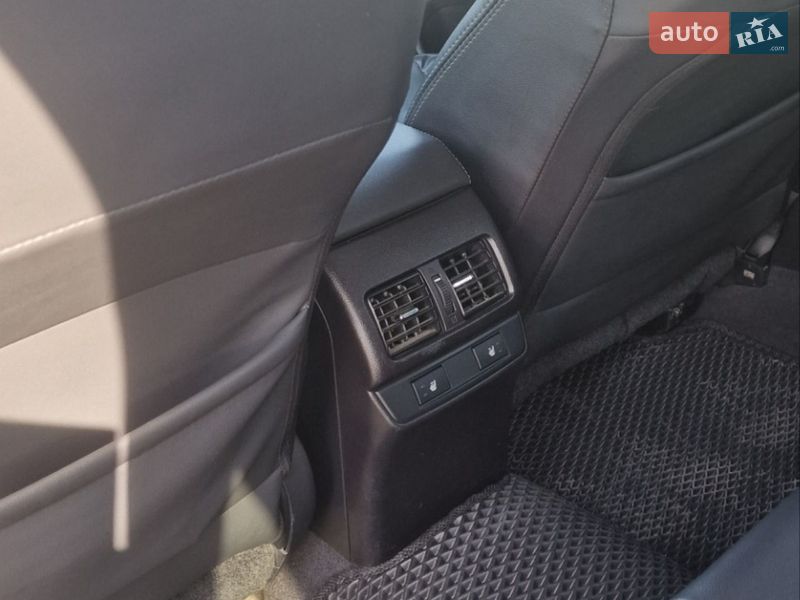 Универсал Subaru Outback 2016 в Львове