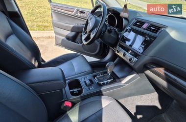 Универсал Subaru Outback 2017 в Киеве