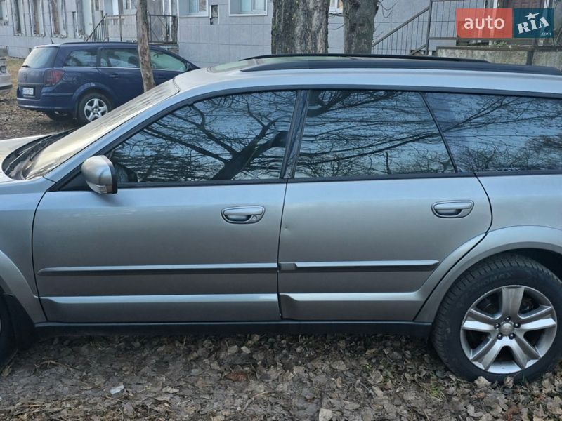 Subaru Outback 2006