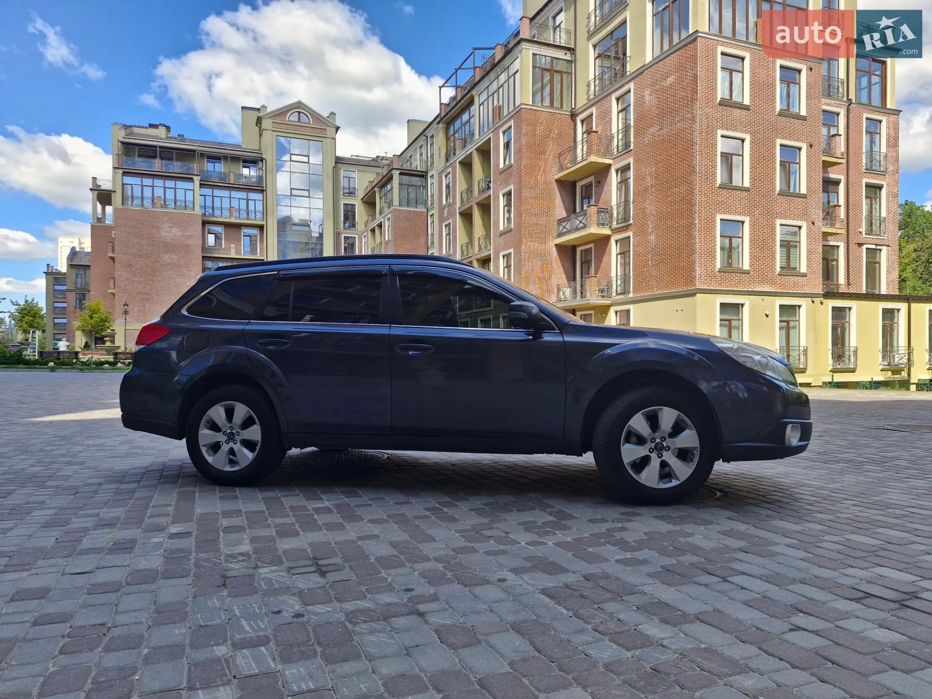 2011 Subaru Outback - мініатюра 4