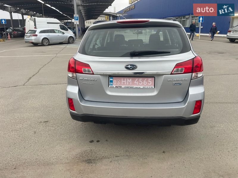 Універсал Subaru Outback 2013 в Львові