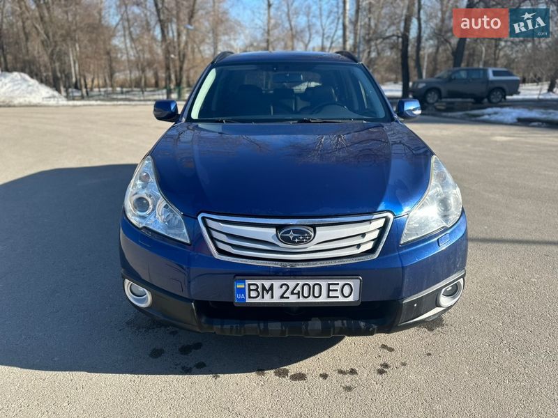Subaru Outback 2011