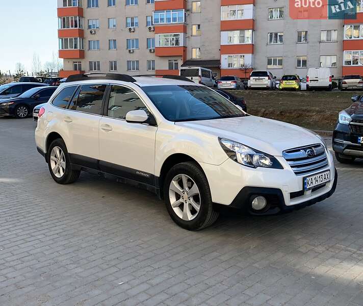 Универсал Subaru Outback 2013 в Вишневом фото Универсал Subaru Outback 2013 в Вишневом