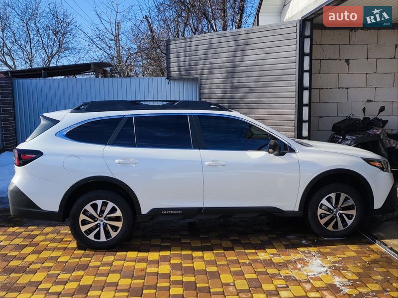 Subaru Outback 2020