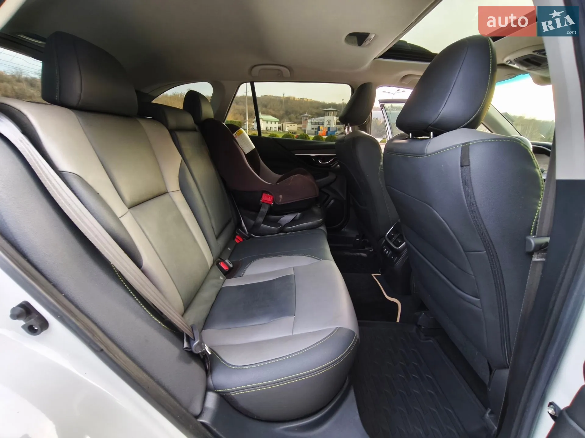 2020 Subaru Outback - мініатюра 16