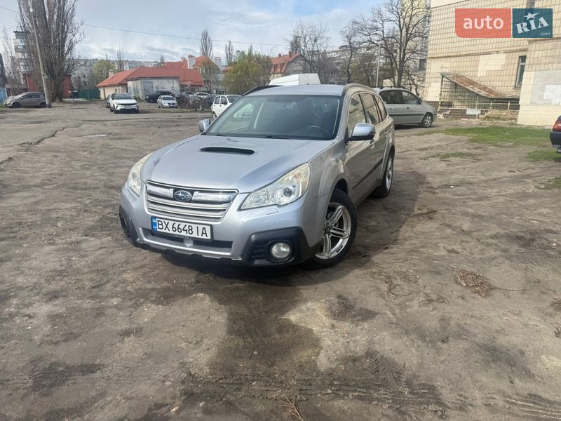 Subaru Outback 2013
