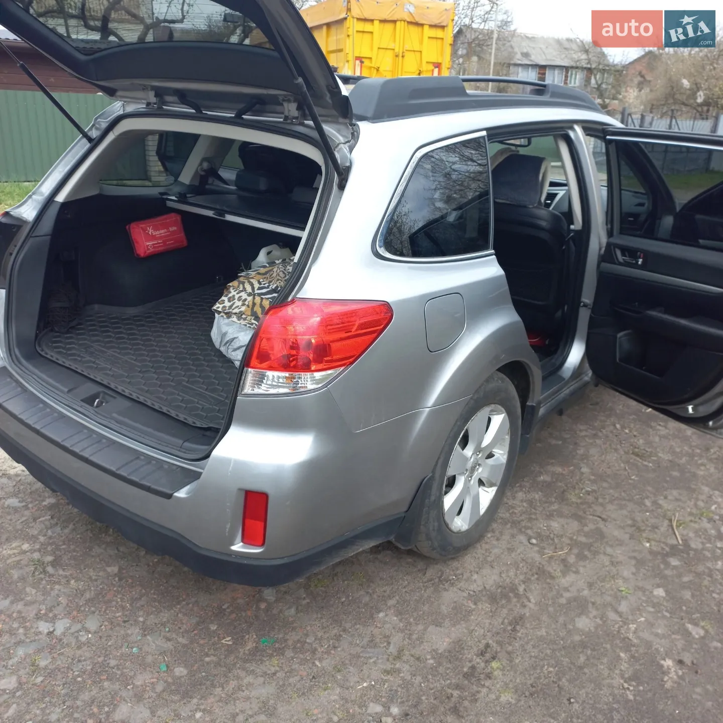 2010 Subaru Outback - мініатюра 17