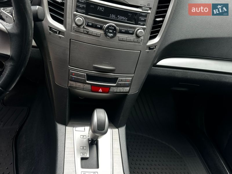 Універсал Subaru Outback 2010 в Києві