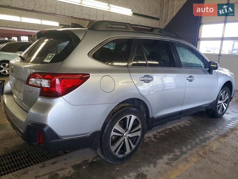 Універсал Subaru Outback 2019 в Луцьку