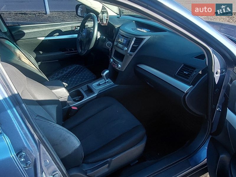 Subaru Outback 2013