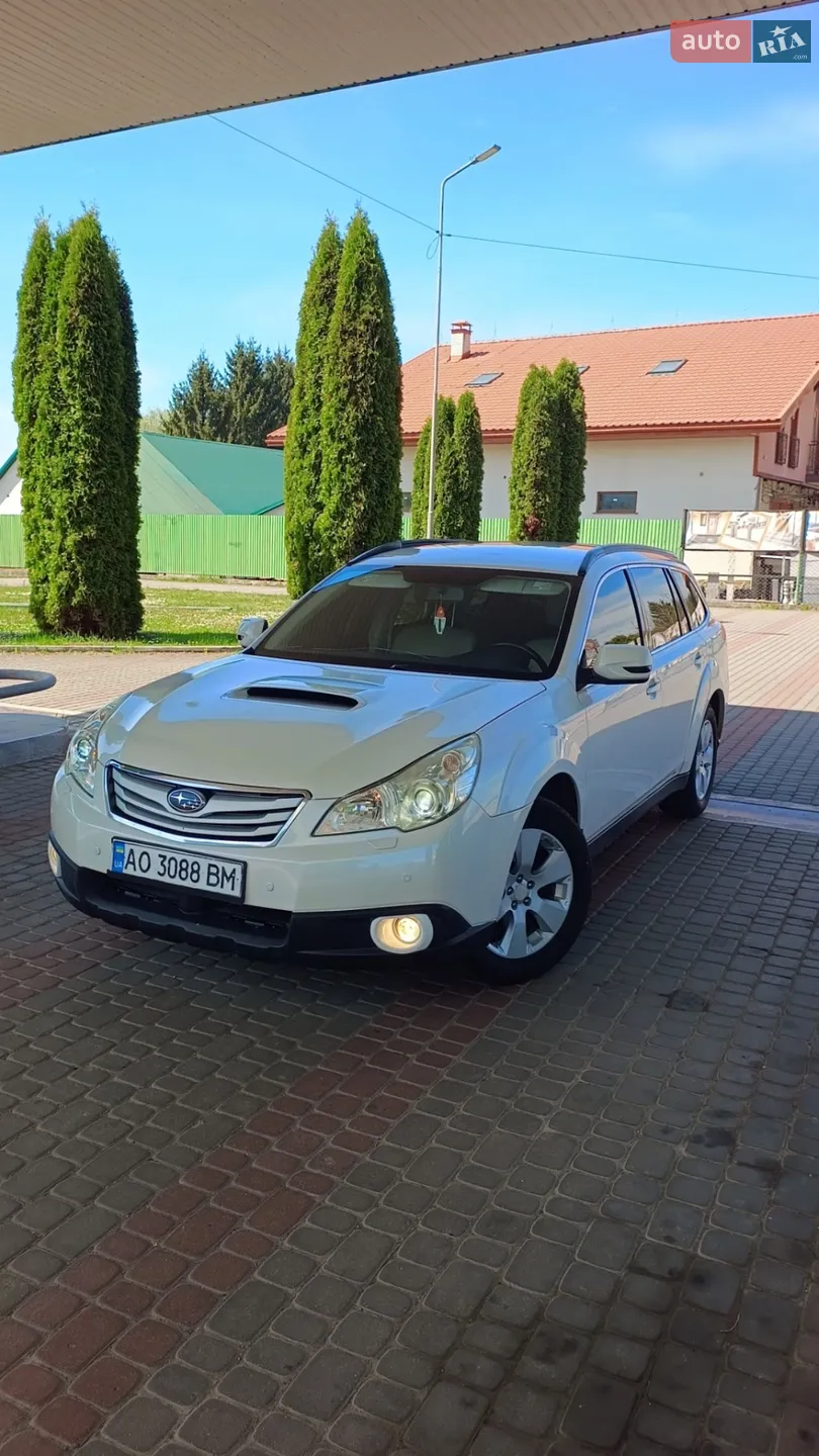 2011 Subaru Outback - мініатюра 10