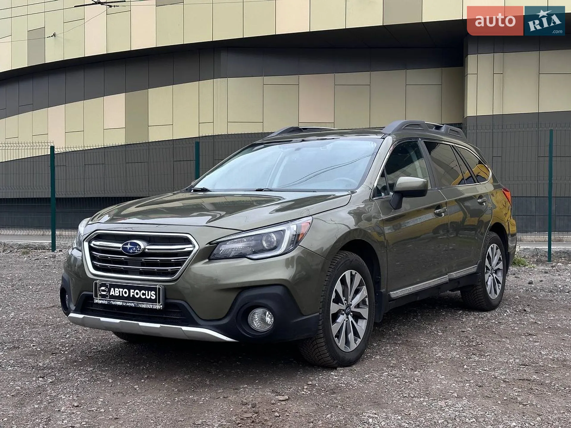 2017 Subaru Outback - мініатюра 4