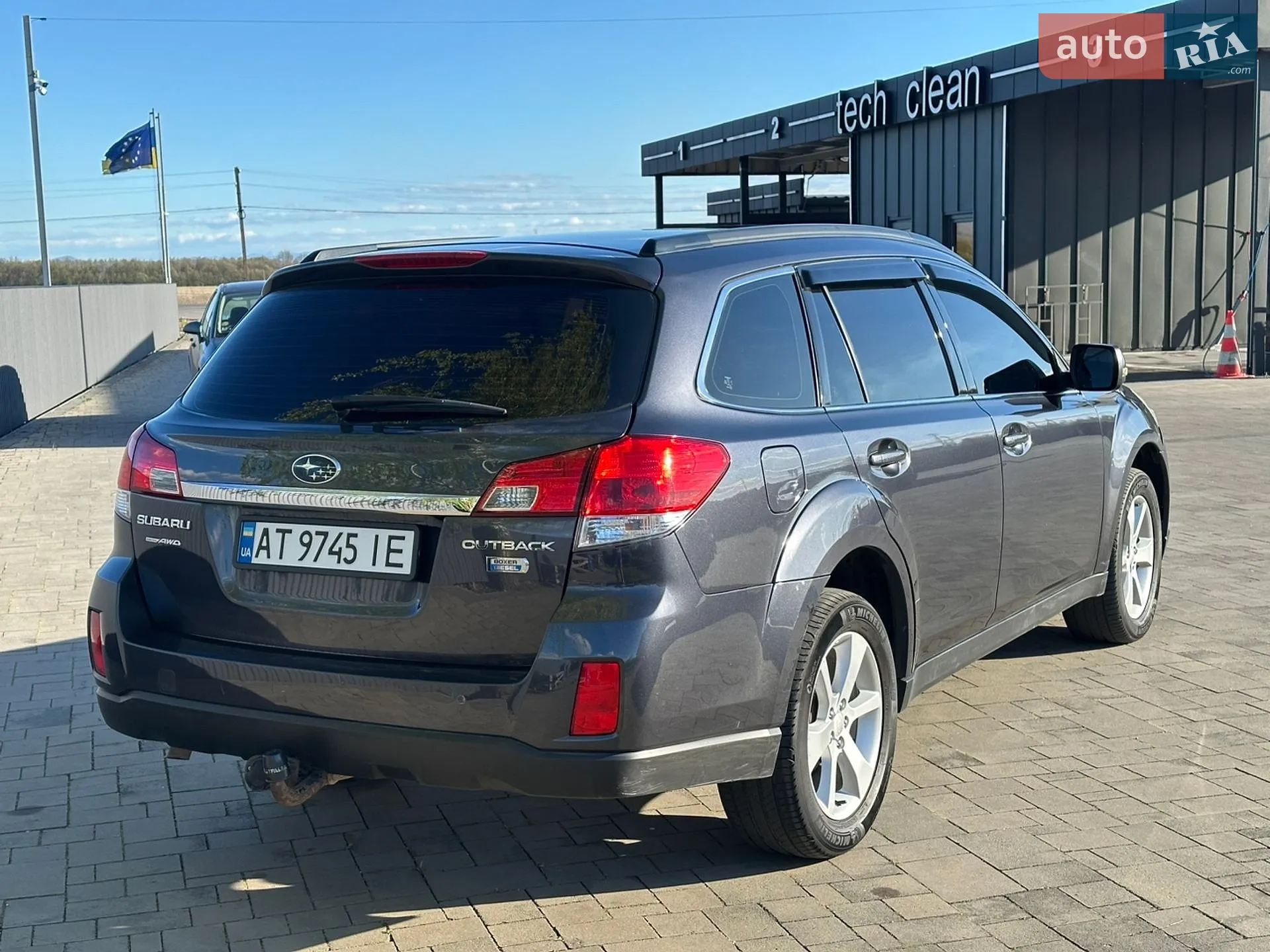 2011 Subaru Outback - мініатюра 2