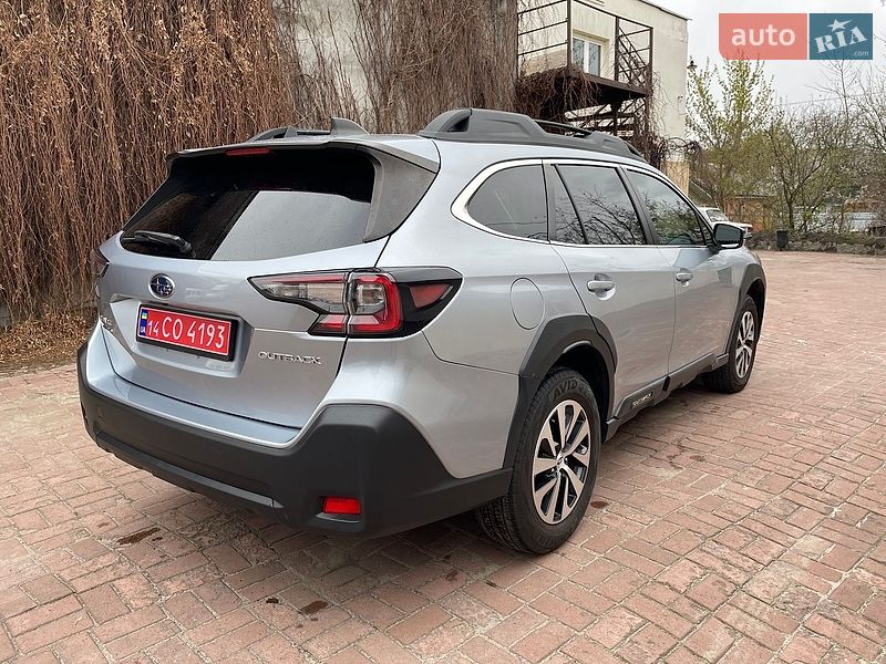 Внедорожник / Кроссовер Subaru Outback 2024 в Киеве