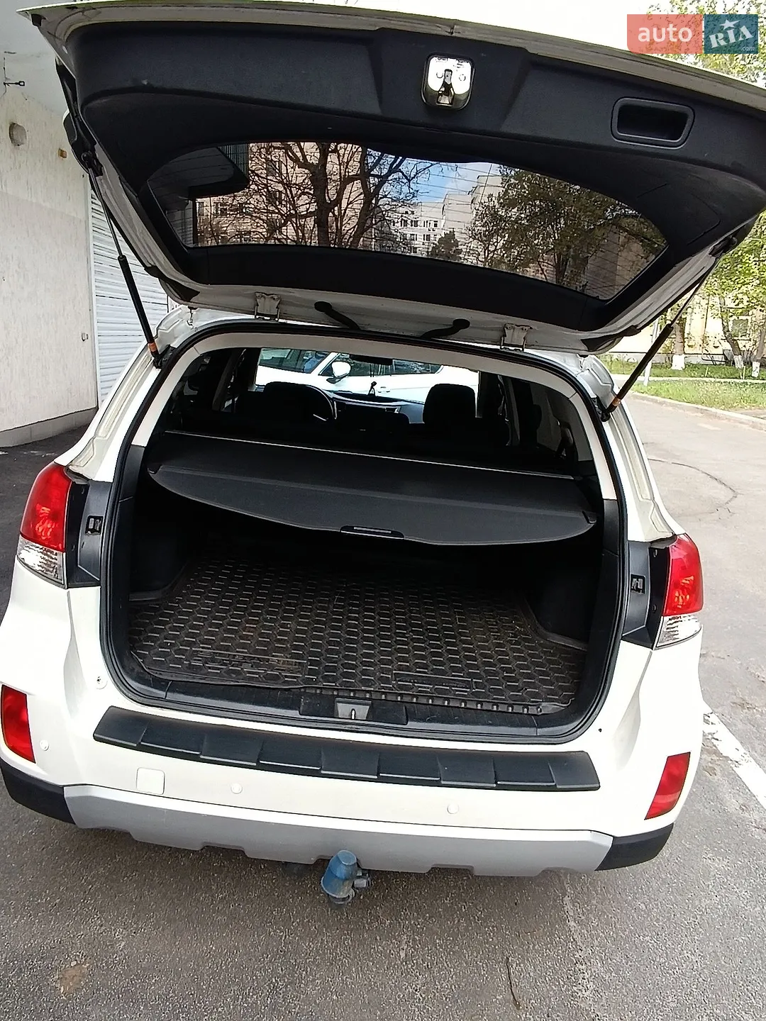 2011 Subaru Outback - мініатюра 12