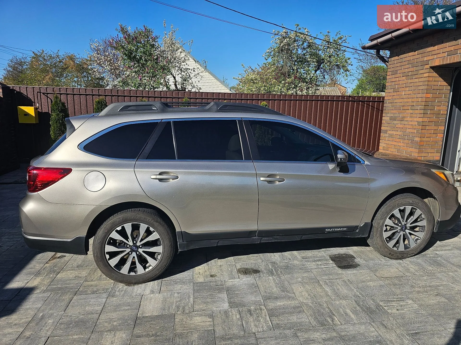 2015 Subaru Outback - мініатюра 4