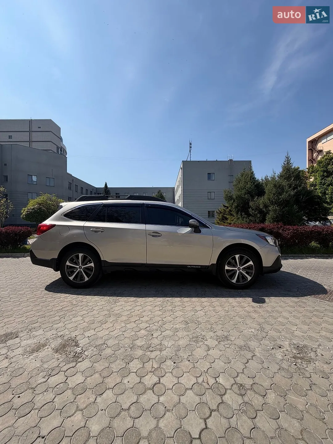 2017 Subaru Outback - мініатюра 7