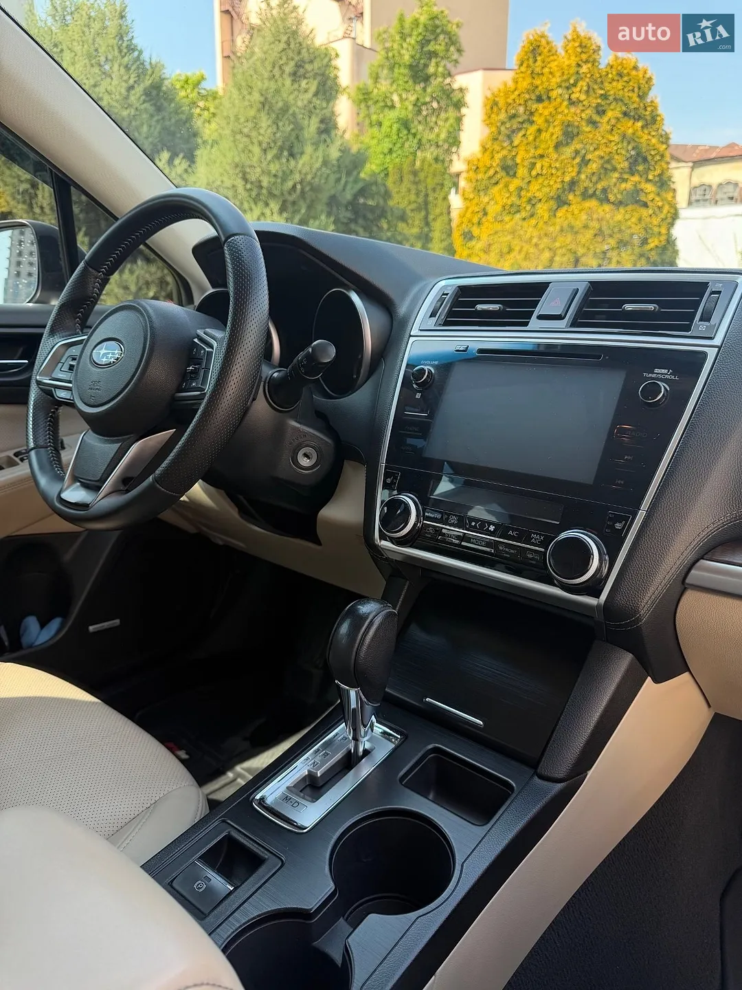 2017 Subaru Outback - мініатюра 18