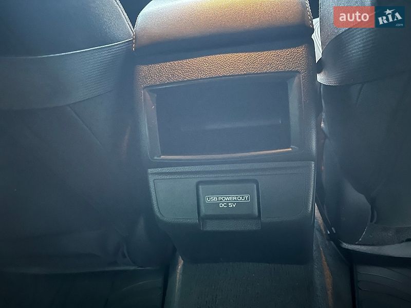 Універсал Subaru Outback 2017 в Дніпрі