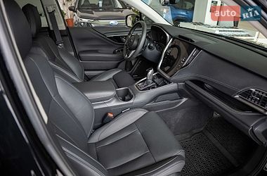 Внедорожник / Кроссовер Subaru Outback 2023 в Киеве