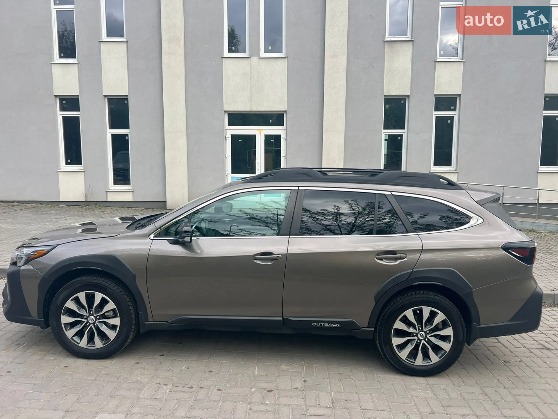 2022 Subaru Outback - мініатюра 13