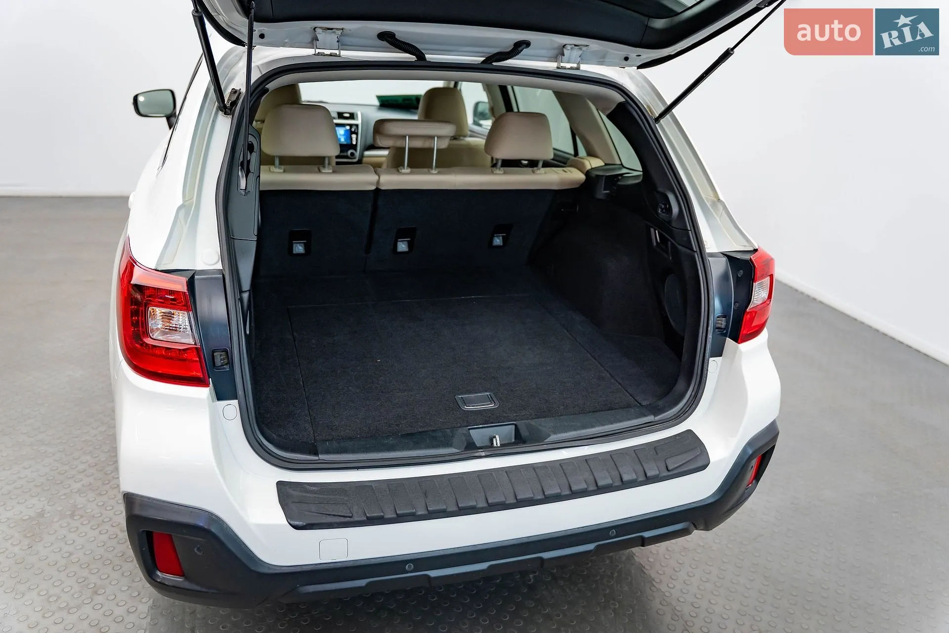 2018 Subaru Outback - мініатюра 7