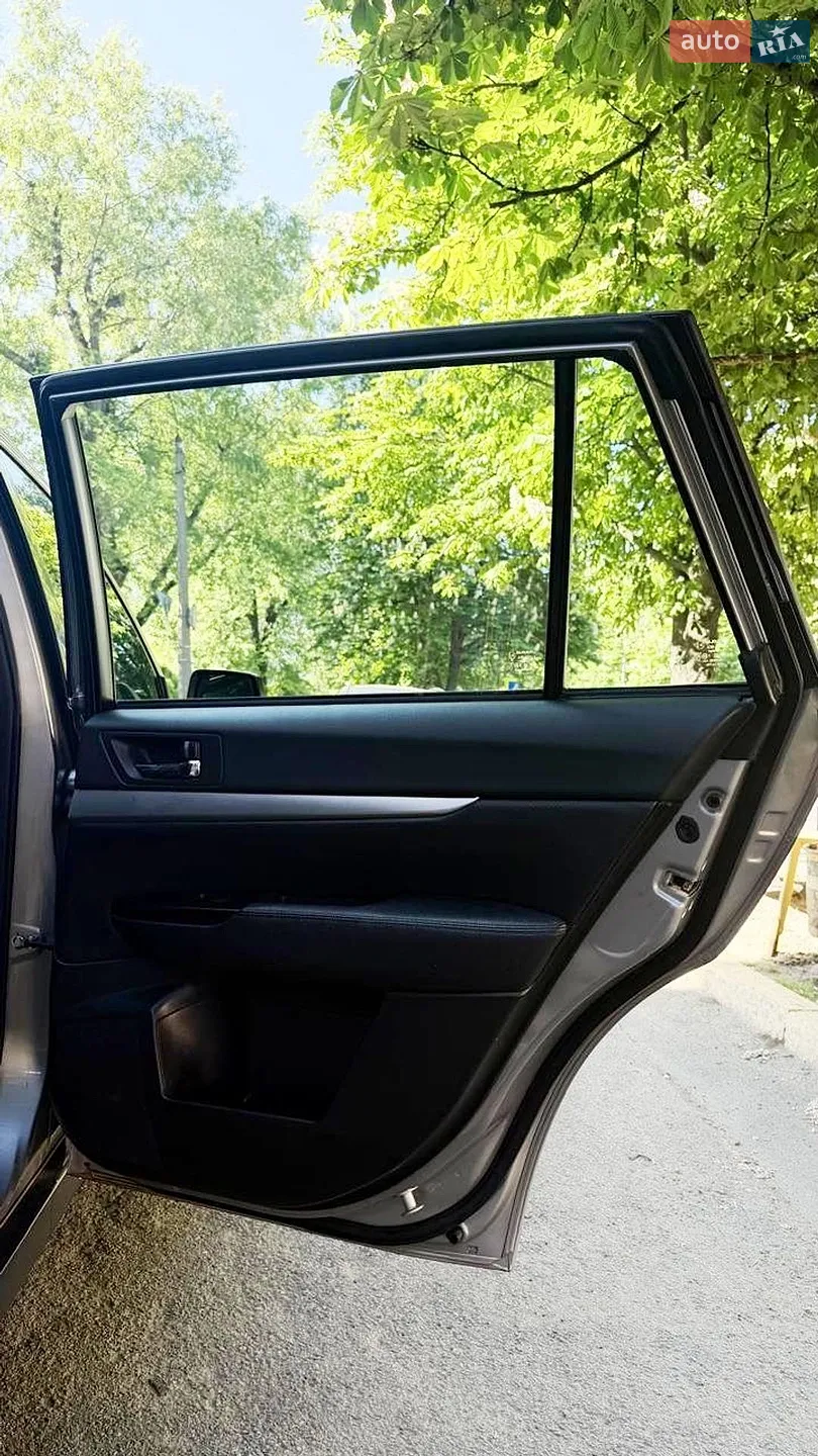 2011 Subaru Outback - мініатюра 32