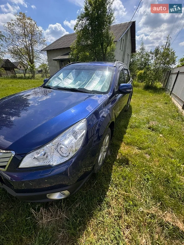 2011 Subaru Outback - мініатюра 11