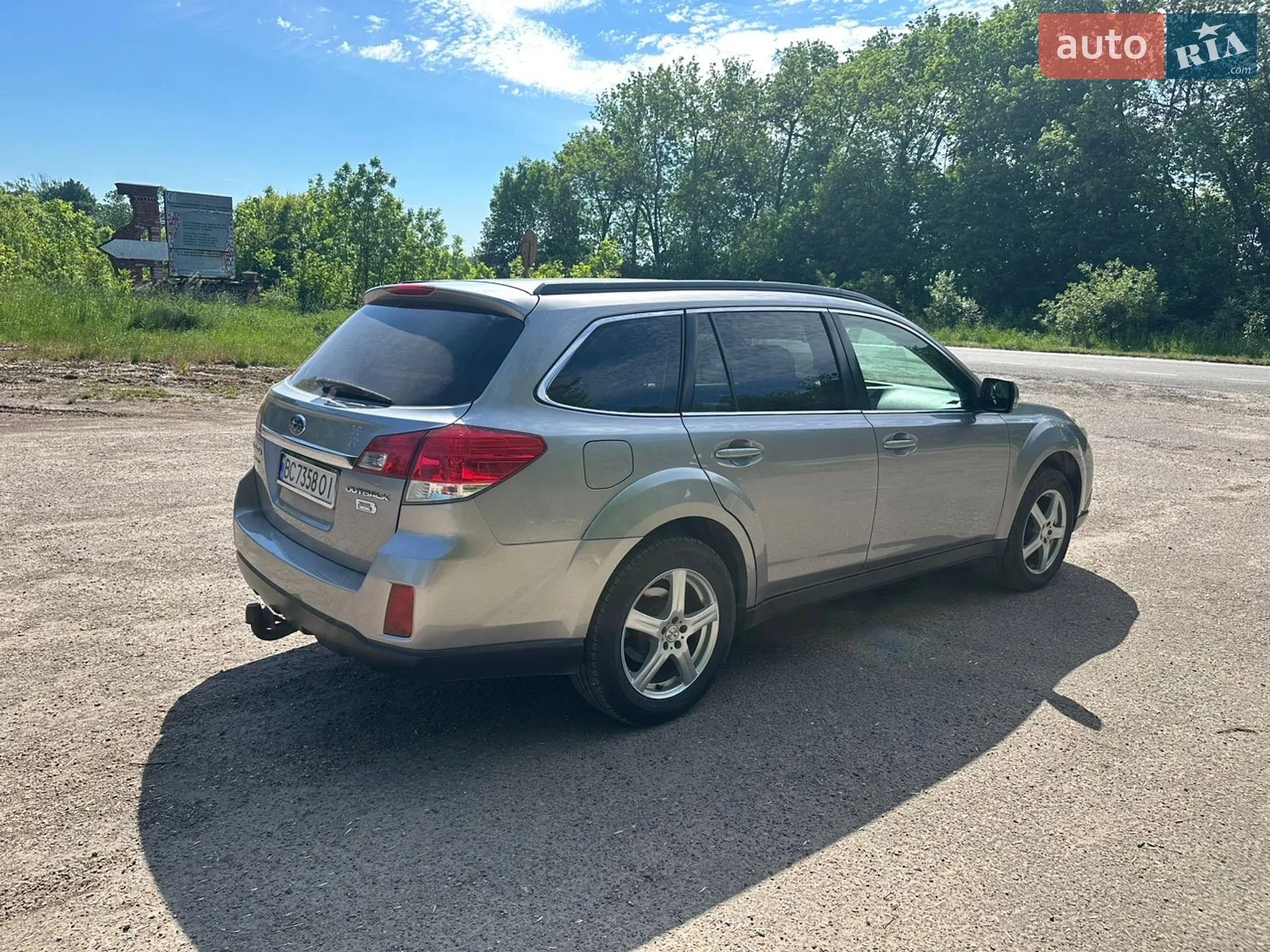 2011 Subaru Outback - мініатюра 12
