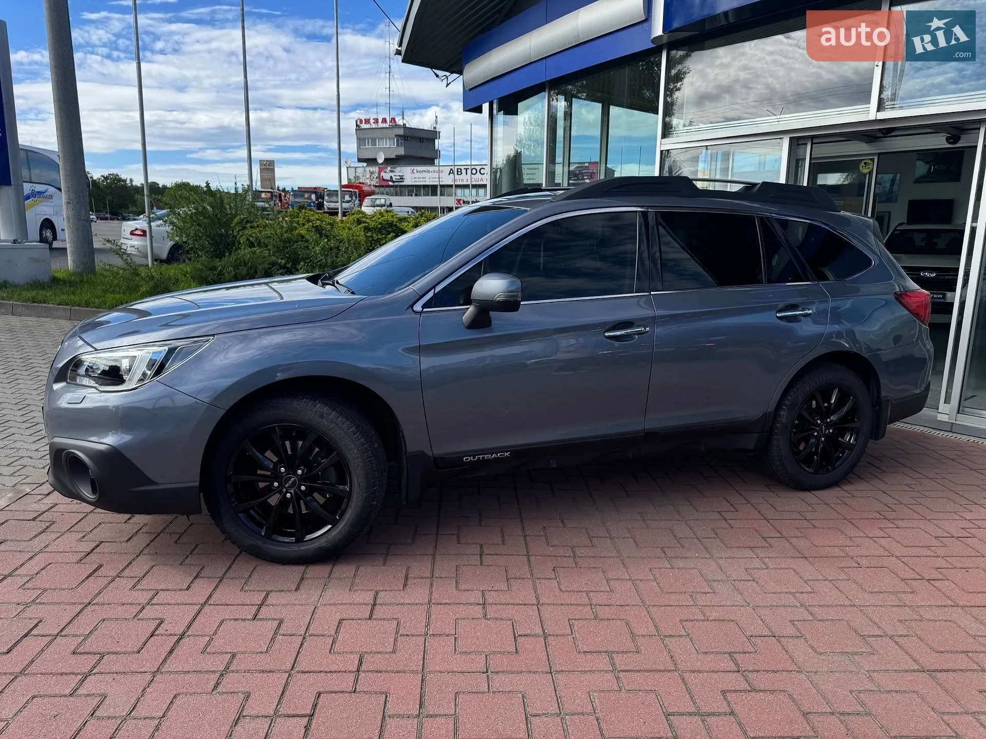 2017 Subaru Outback - мініатюра 3