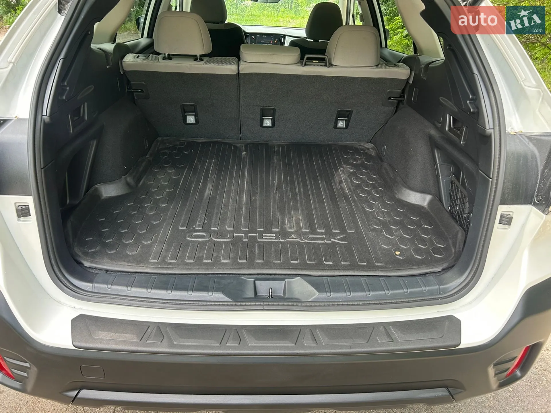 2021 Subaru Outback - мініатюра 16