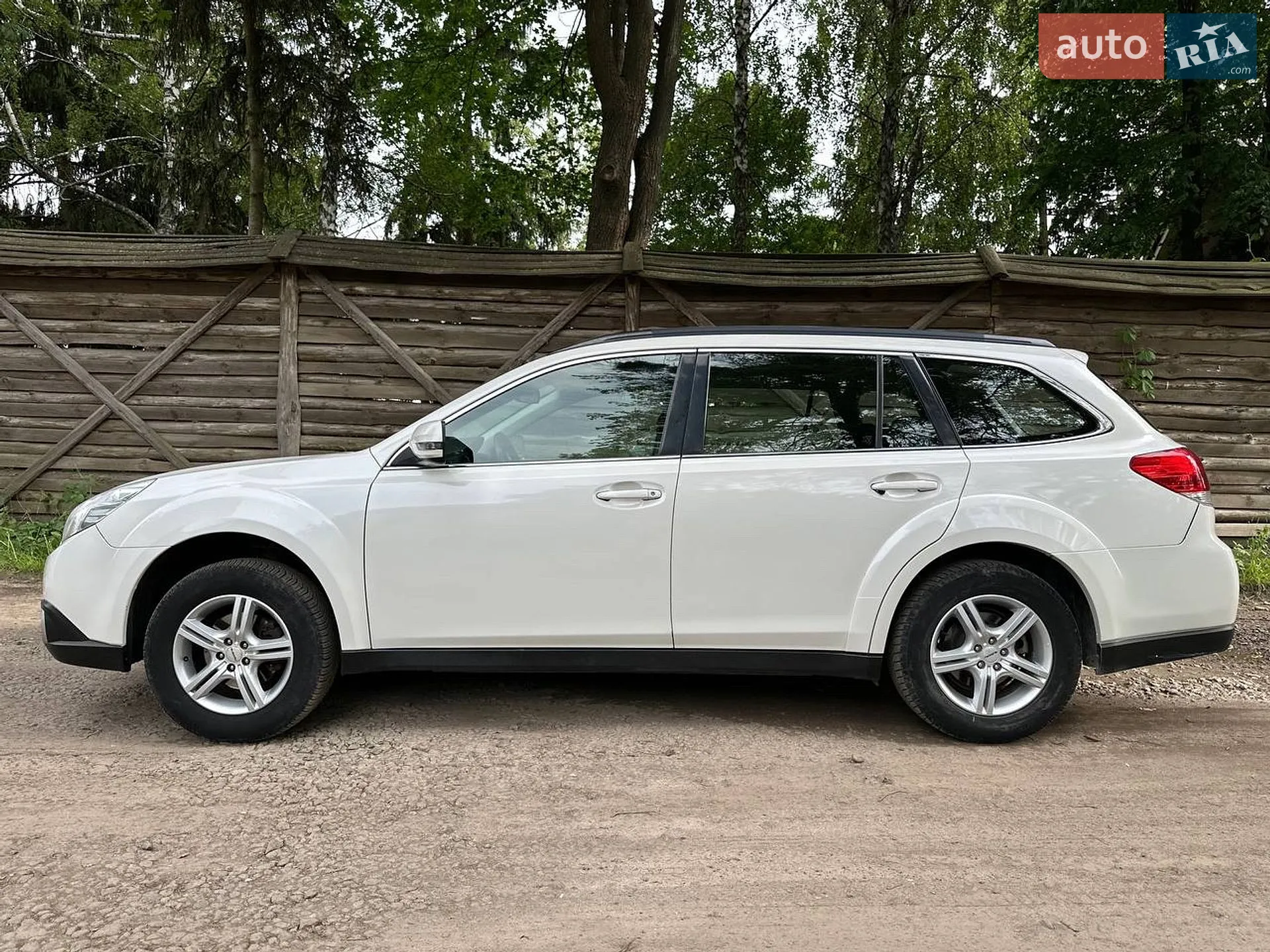 2011 Subaru Outback - мініатюра 9