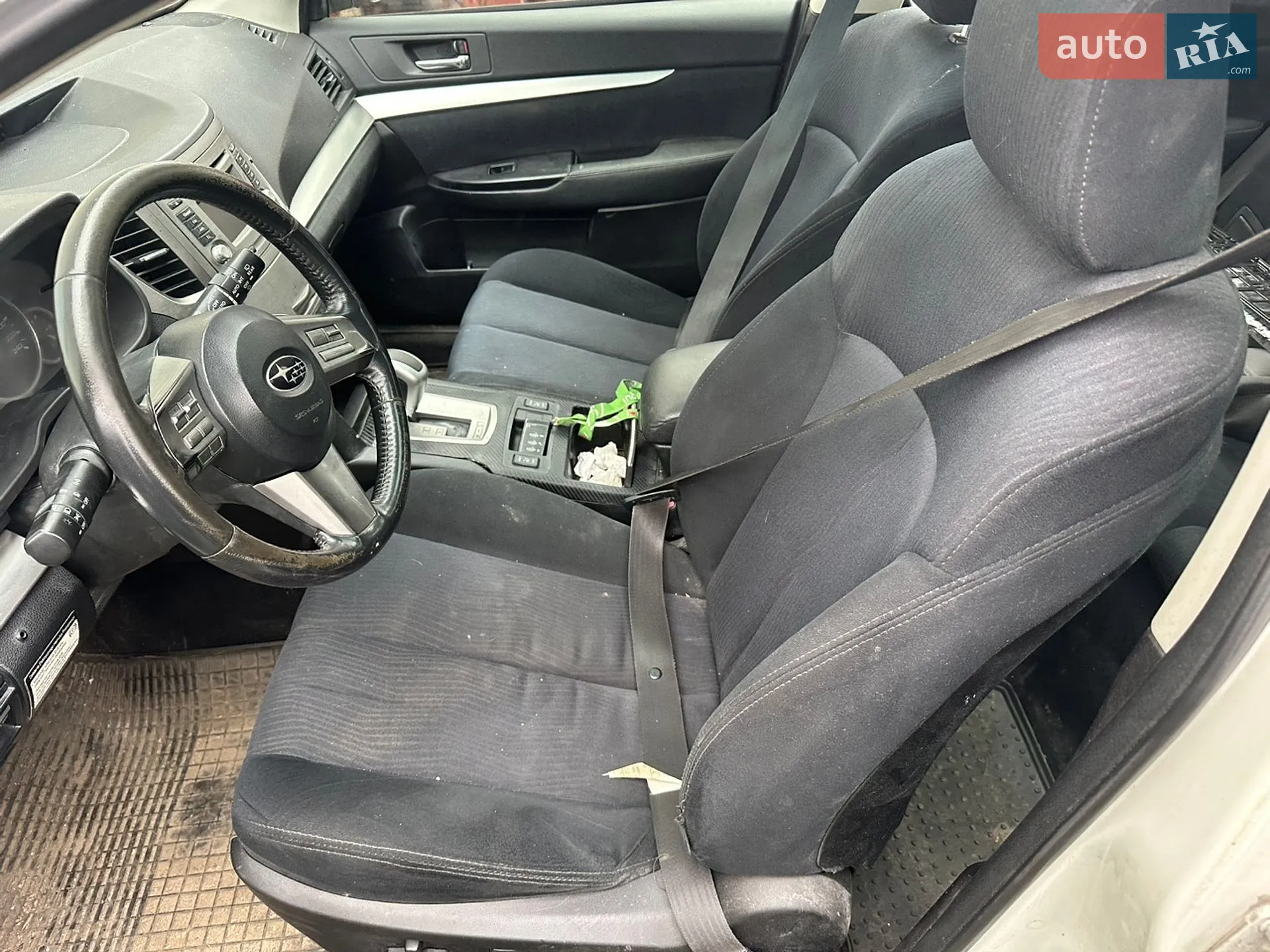 2011 Subaru Outback - мініатюра 18