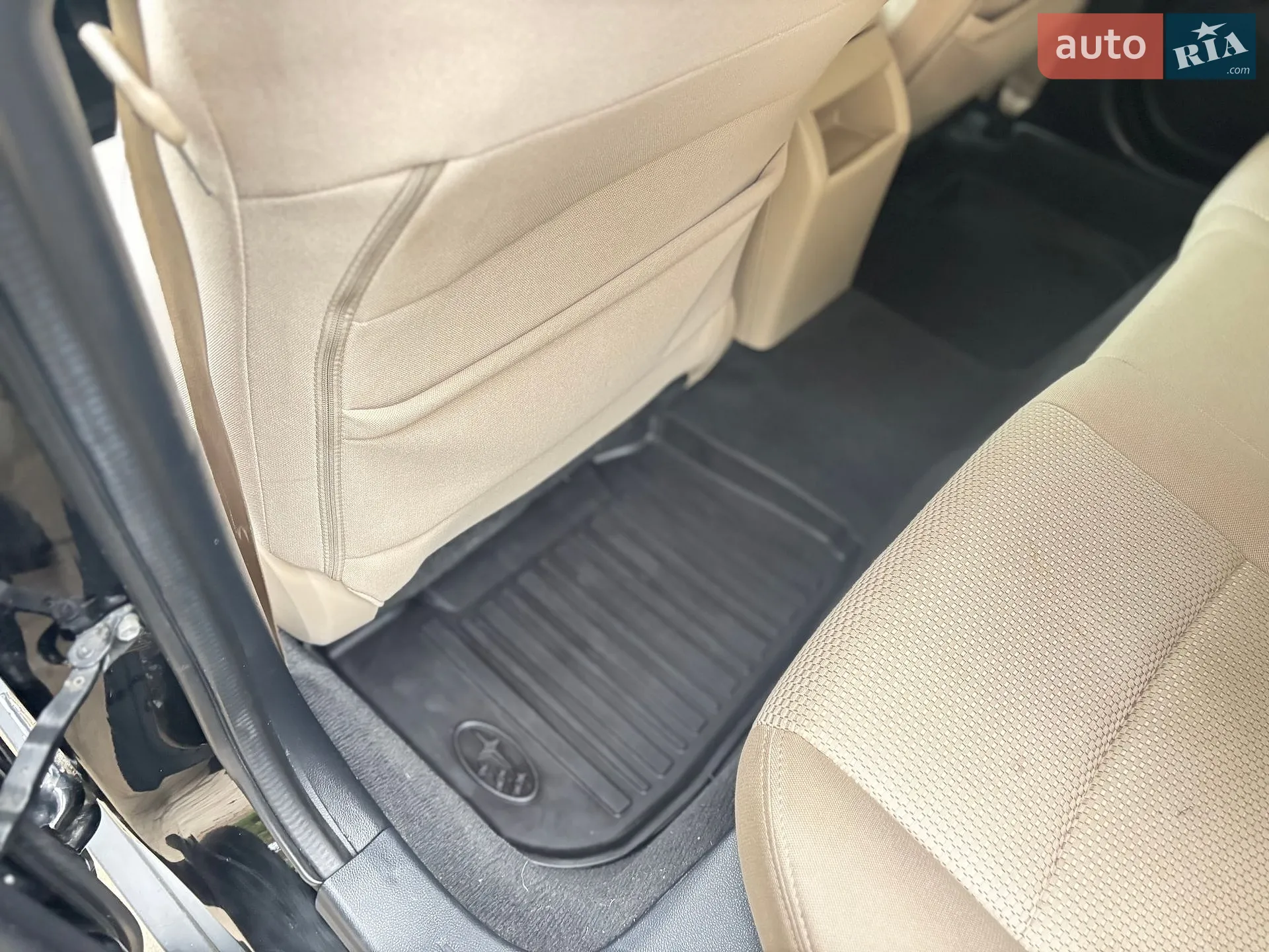 2019 Subaru Outback - мініатюра 18