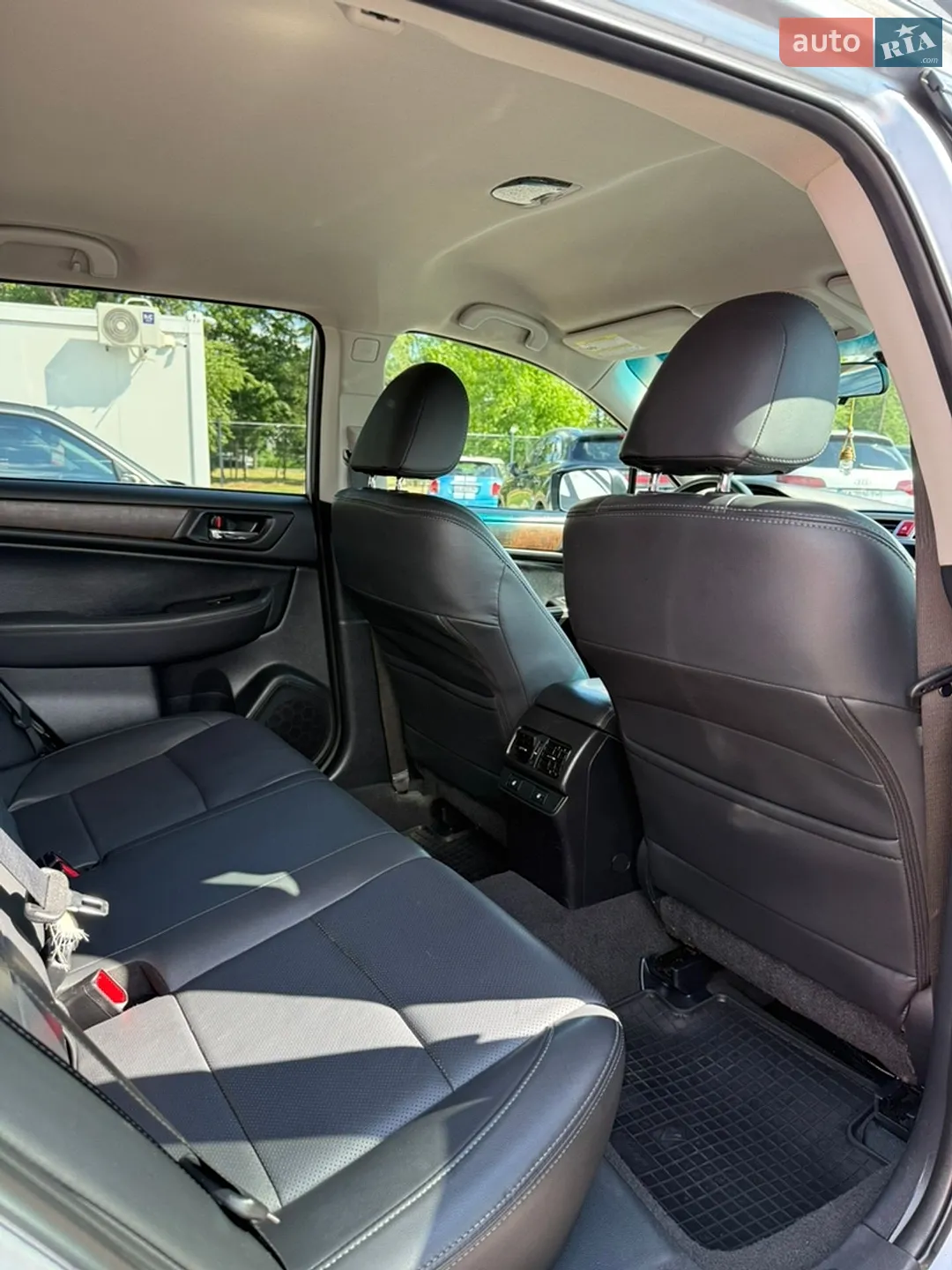 2015 Subaru Outback - мініатюра 15