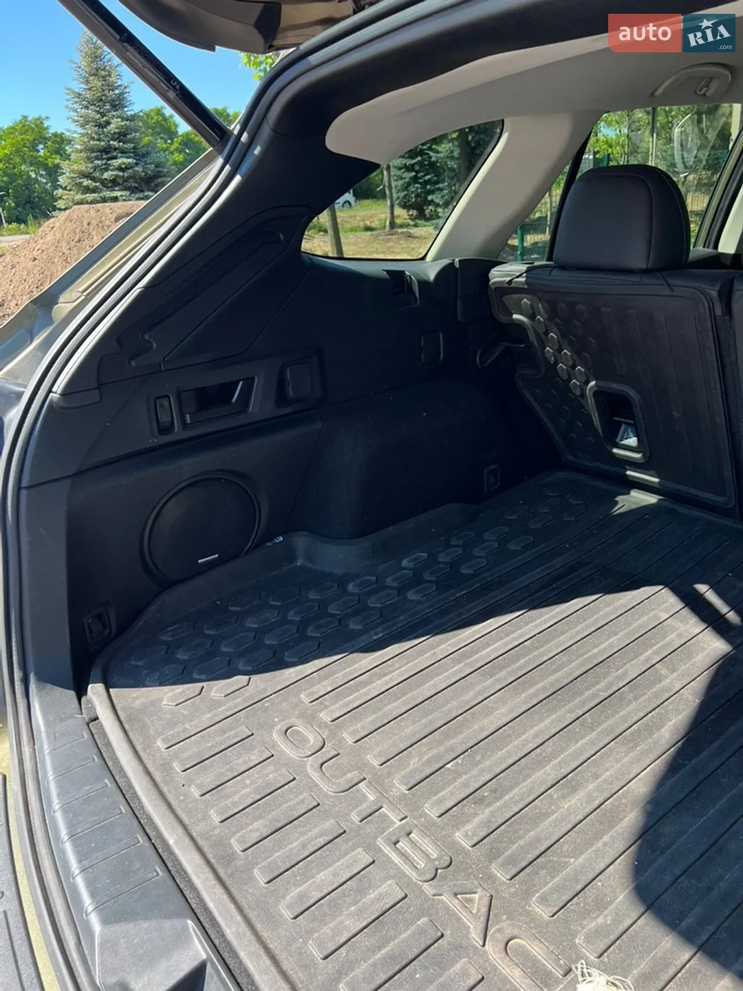 2020 Subaru Outback - мініатюра 19