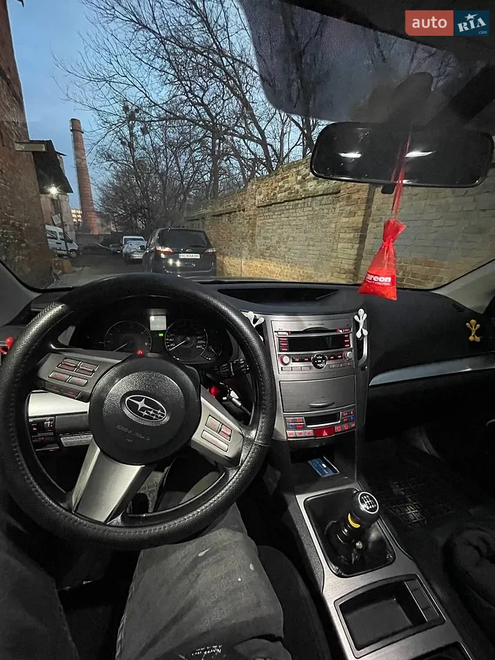 2011 Subaru Outback - мініатюра 15