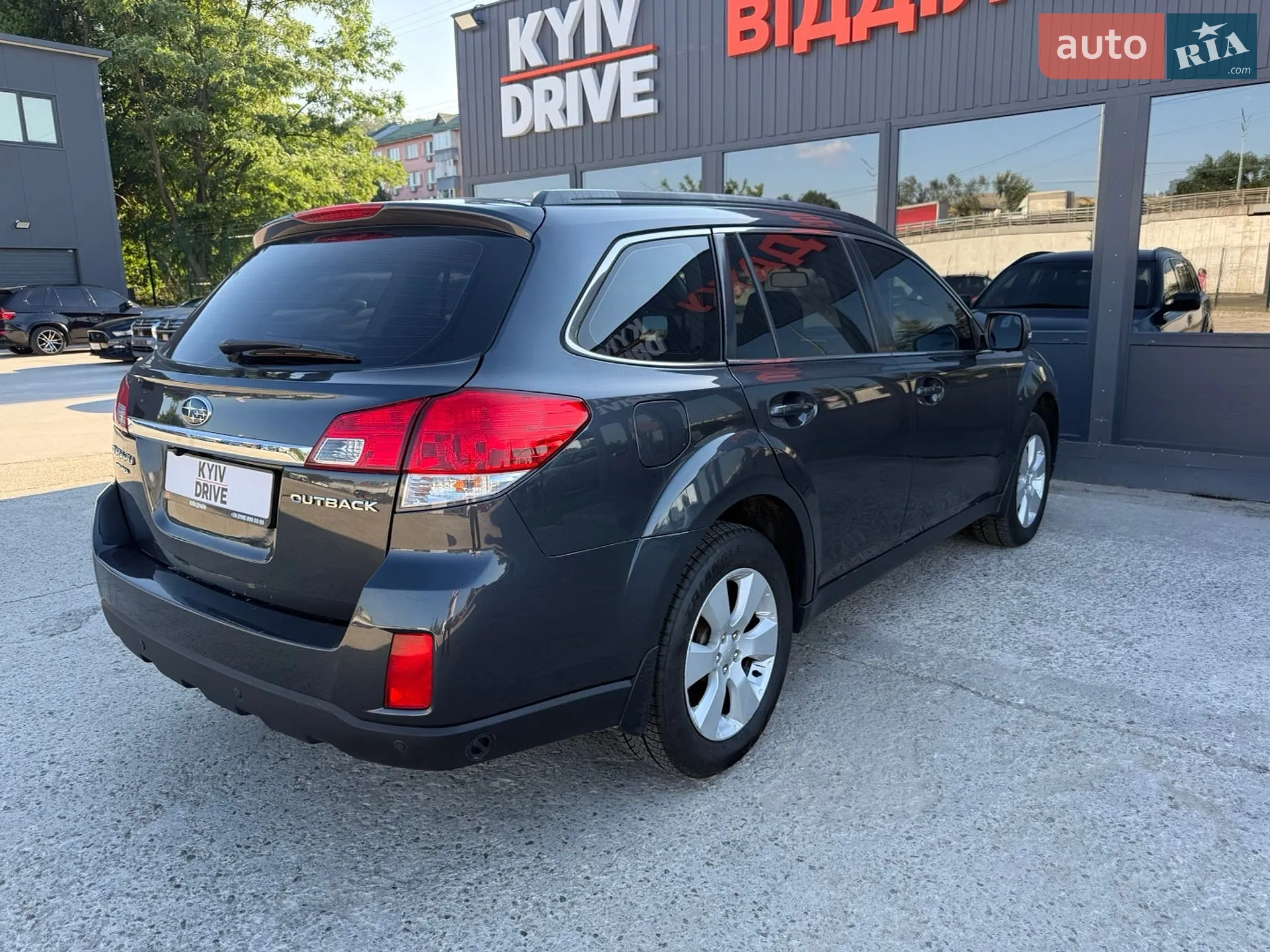 2011 Subaru Outback - мініатюра 4