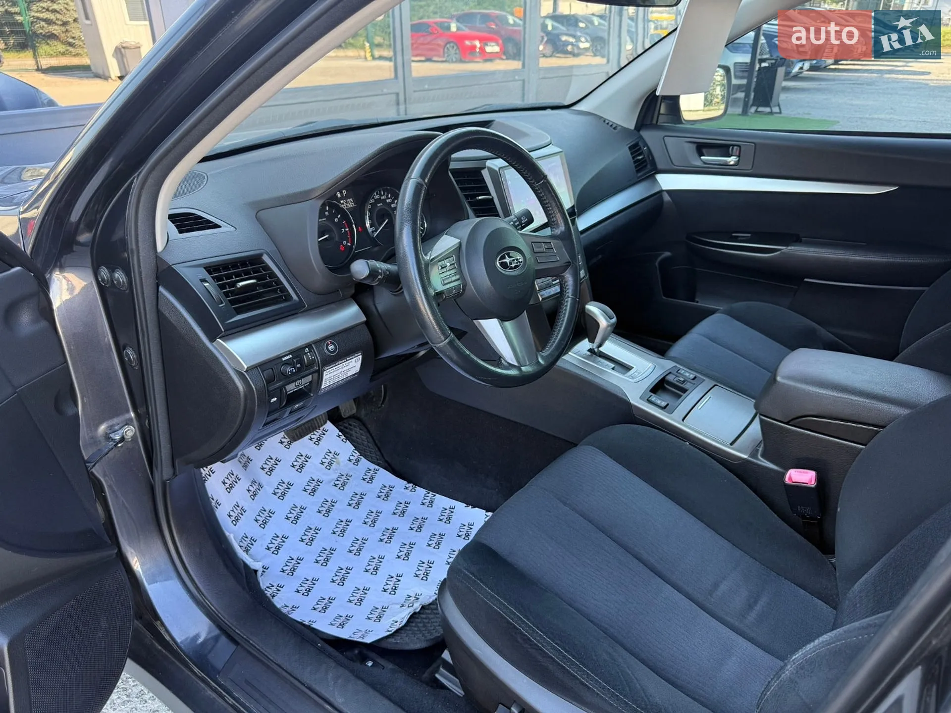 2011 Subaru Outback - мініатюра 17