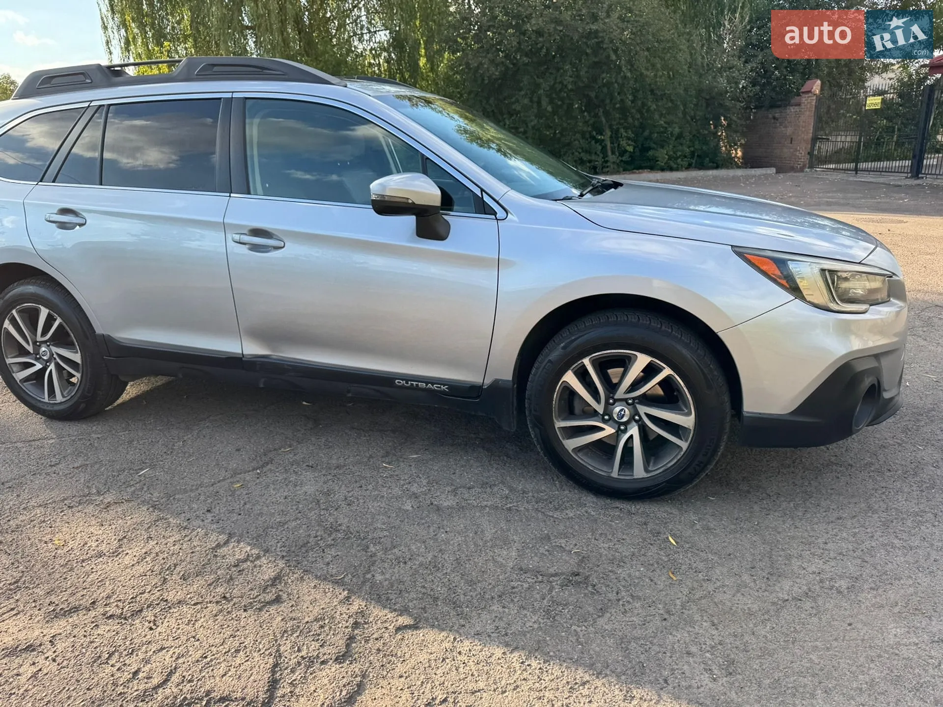 2017 Subaru Outback - мініатюра 28