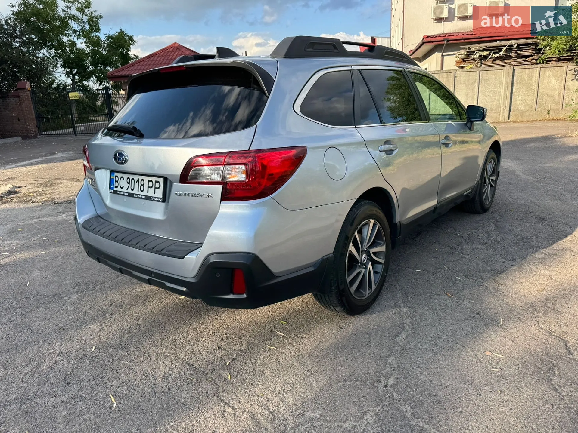 2017 Subaru Outback - мініатюра 39