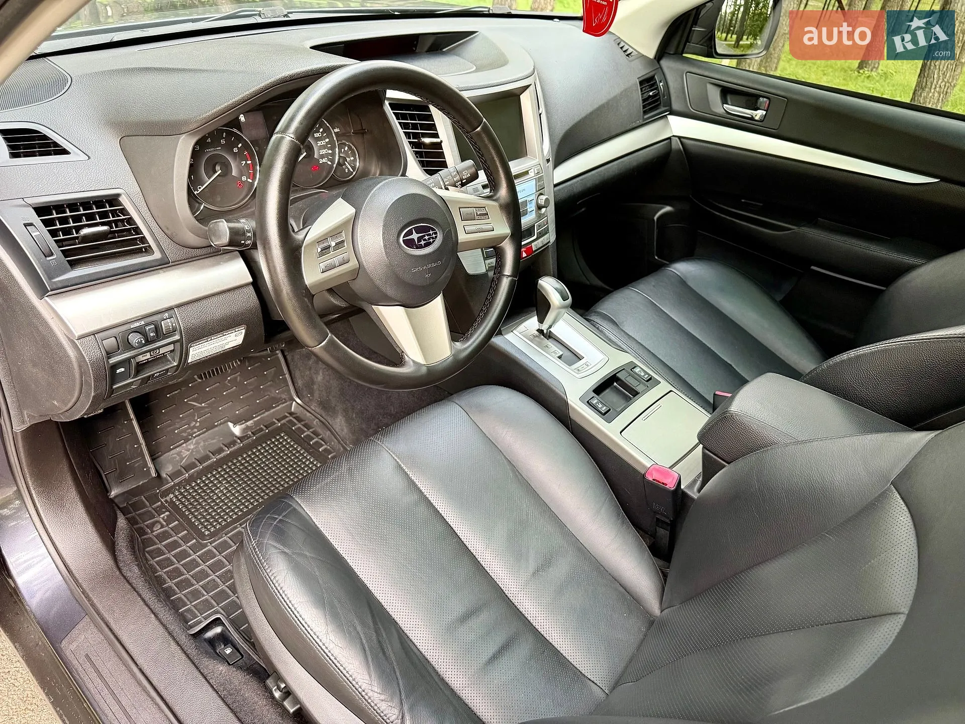 2011 Subaru Outback - мініатюра 13