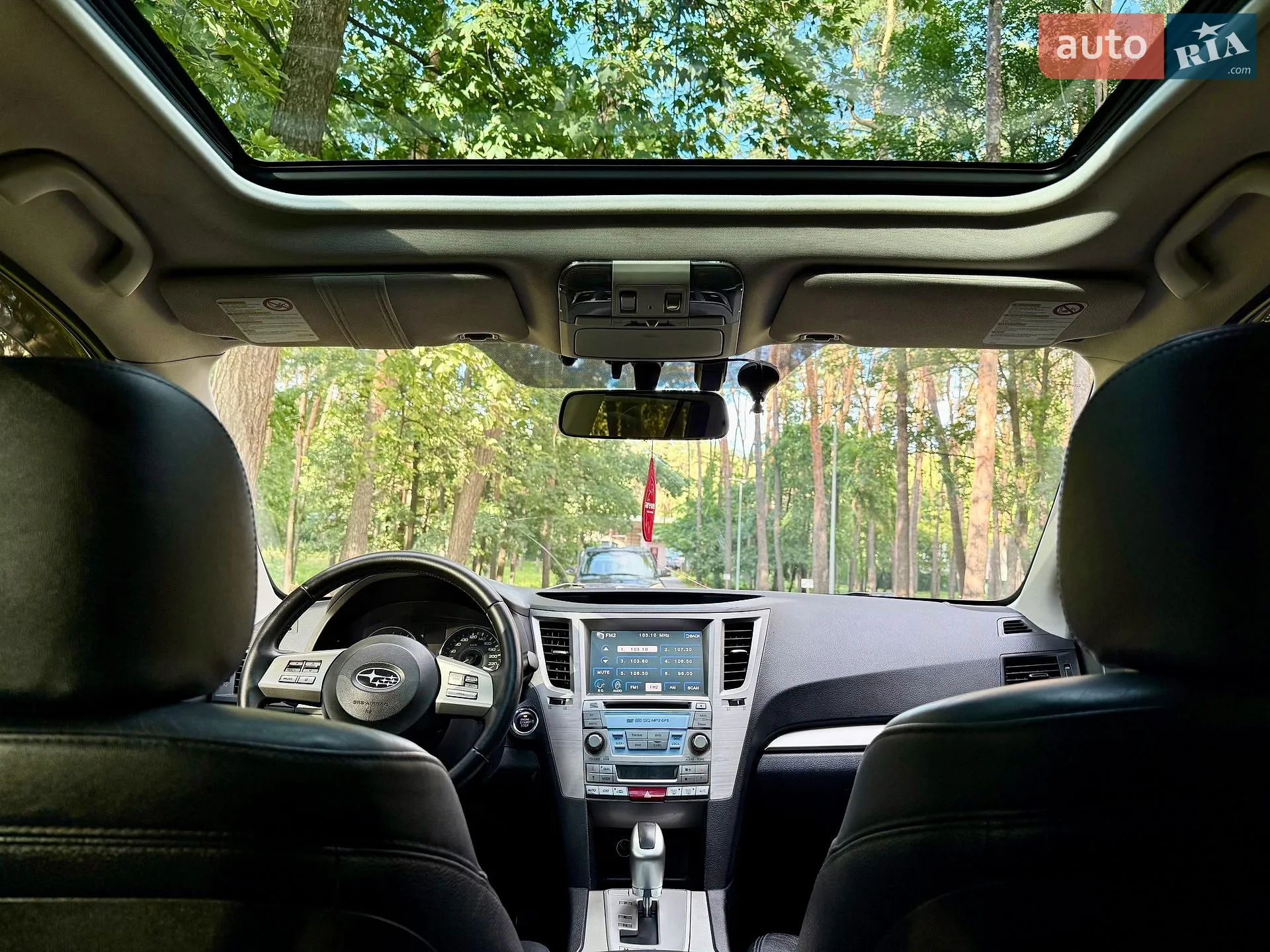 2011 Subaru Outback - мініатюра 11