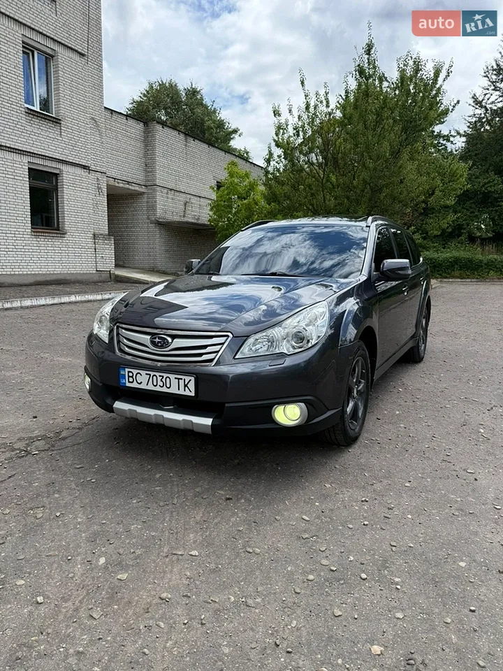2010 Subaru Outback - мініатюра 17