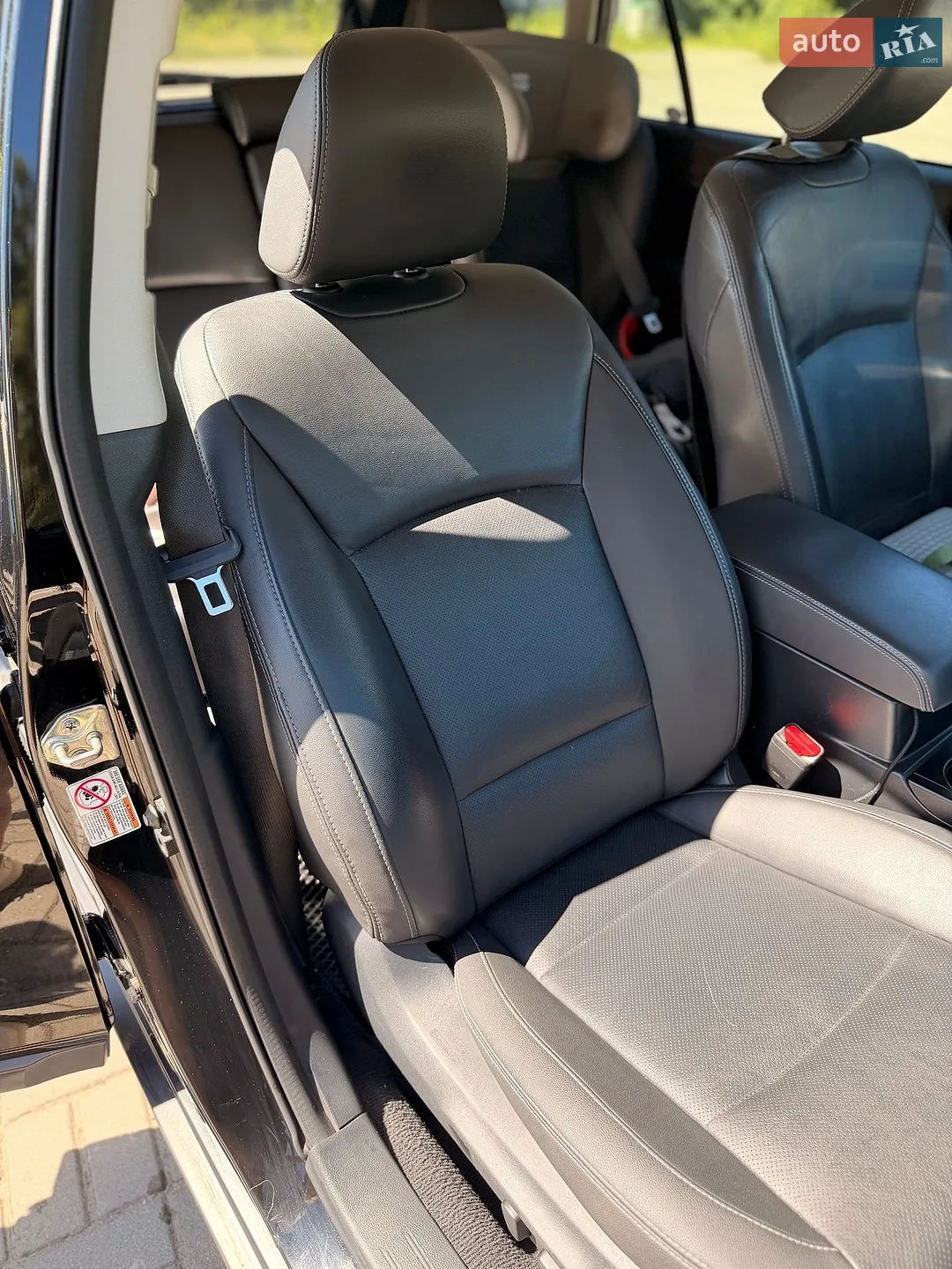 2016 Subaru Outback - мініатюра 17