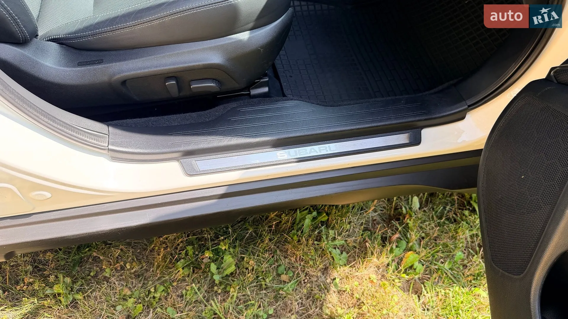 2017 Subaru Outback - мініатюра 19