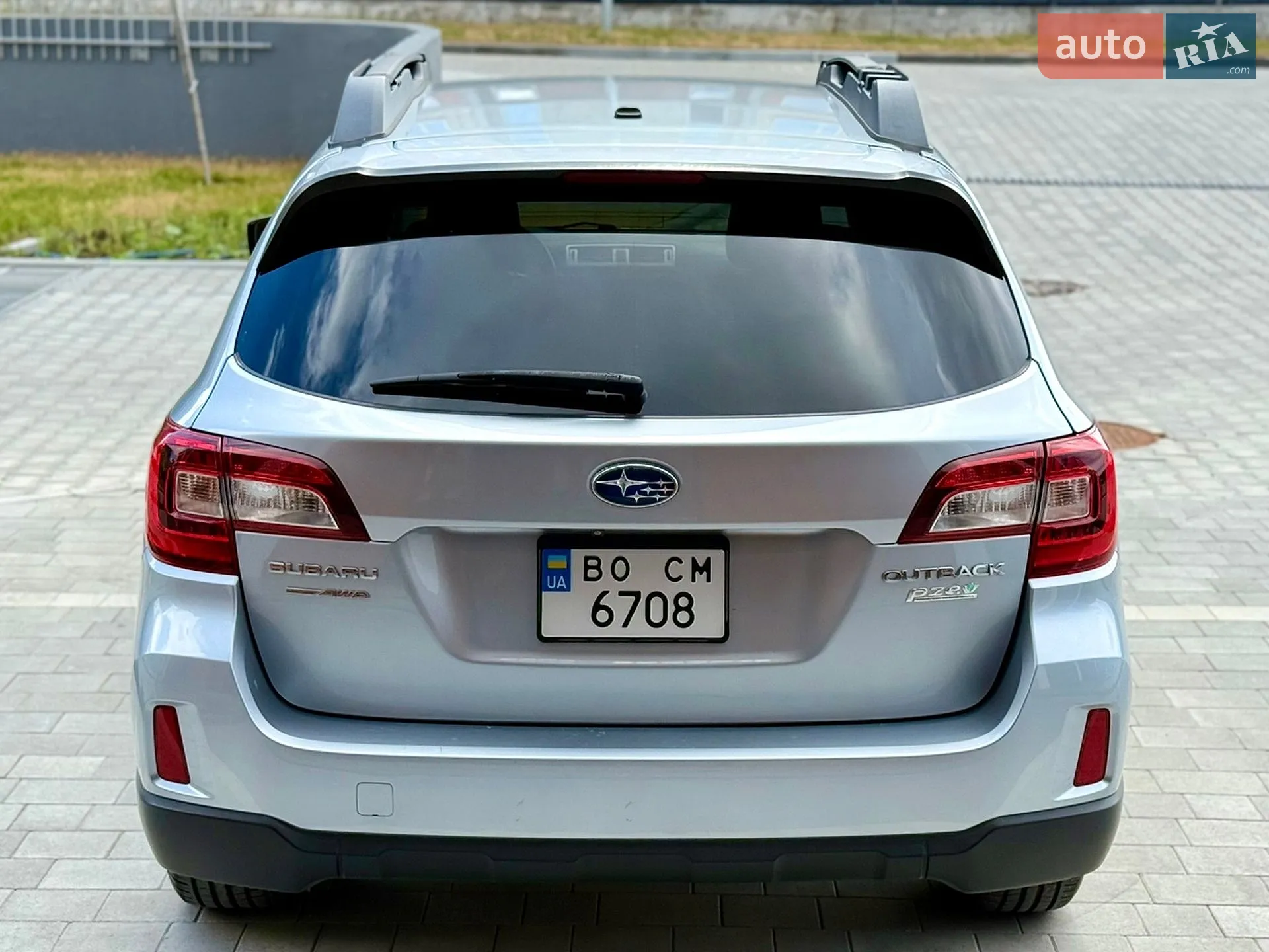 2015 Subaru Outback - мініатюра 9