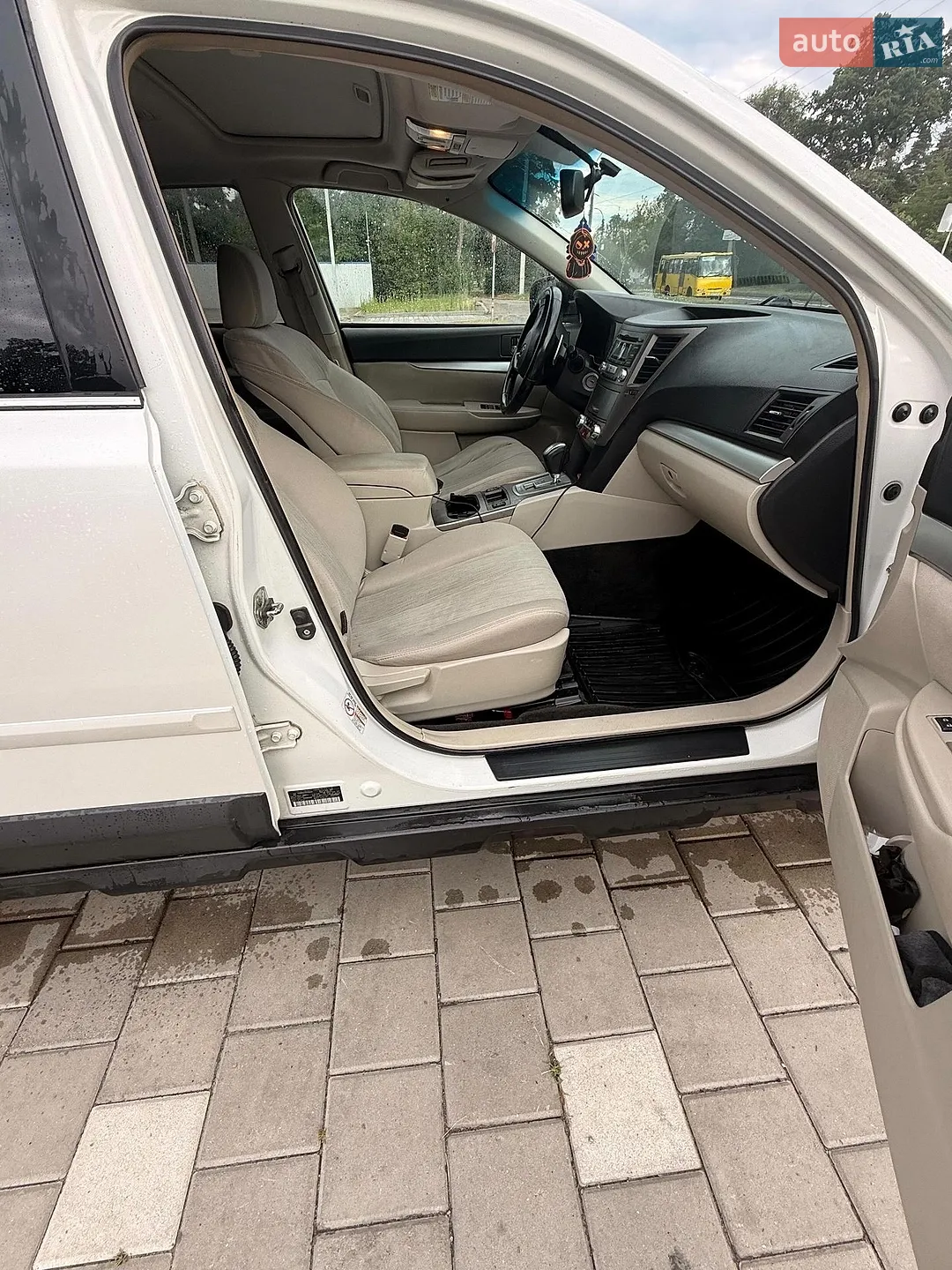 2012 Subaru Outback - мініатюра 14